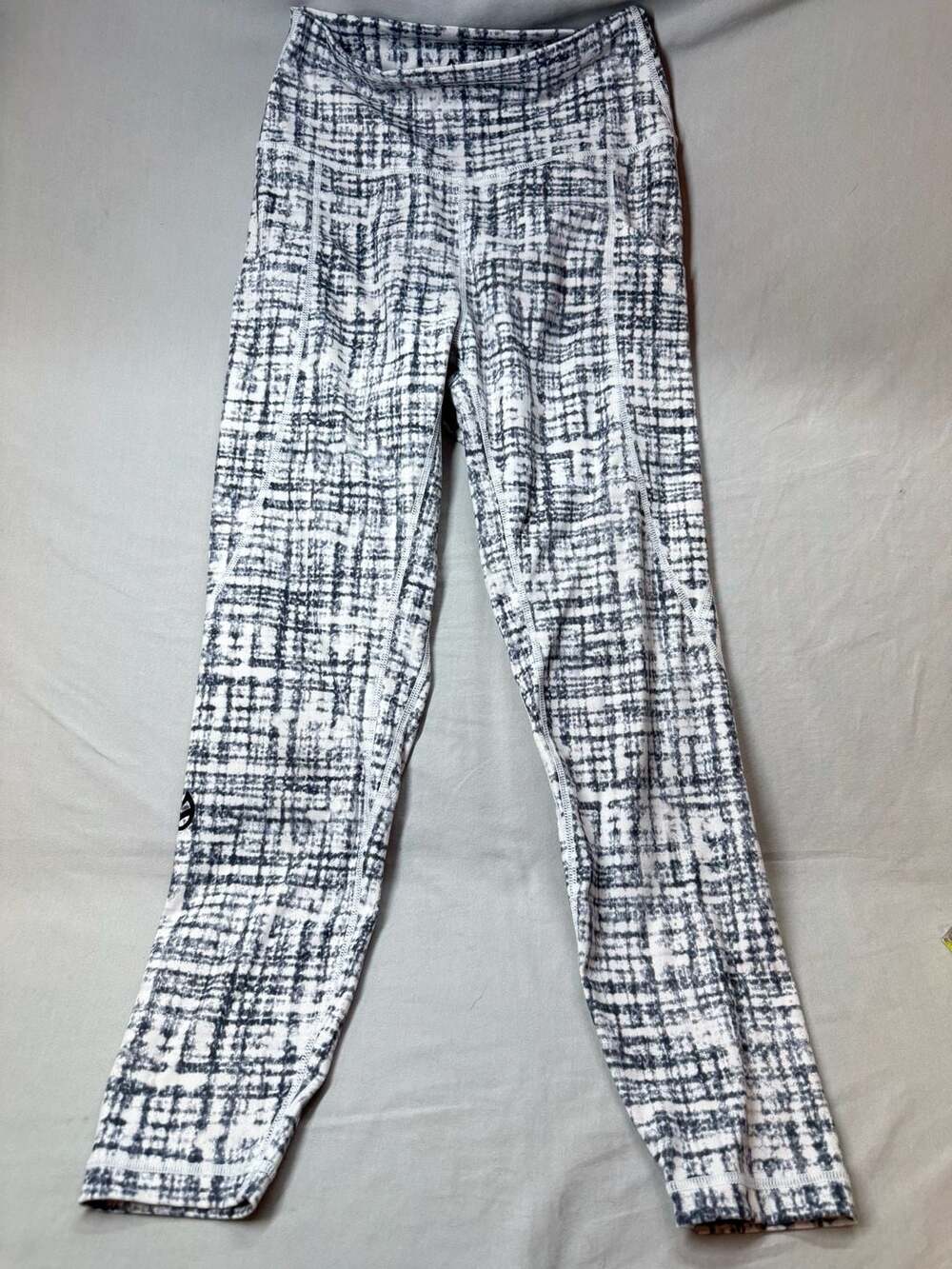 P'tula Alainah III High-Waisted Pocket Leggings in Monochrome Plaid